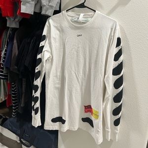 Off-White long sleeve t-shirt